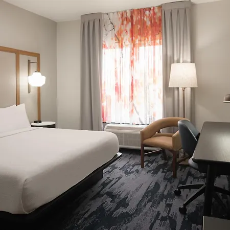 Fairfield Inn And Suites Cleveland Exterior photo