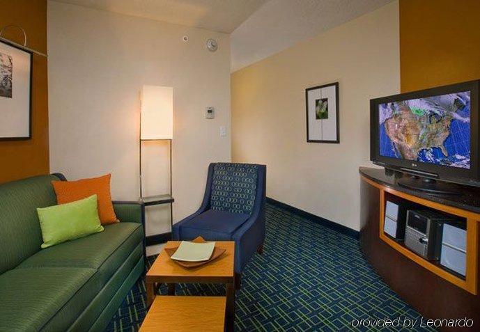 Hotel Fairfield And 3*