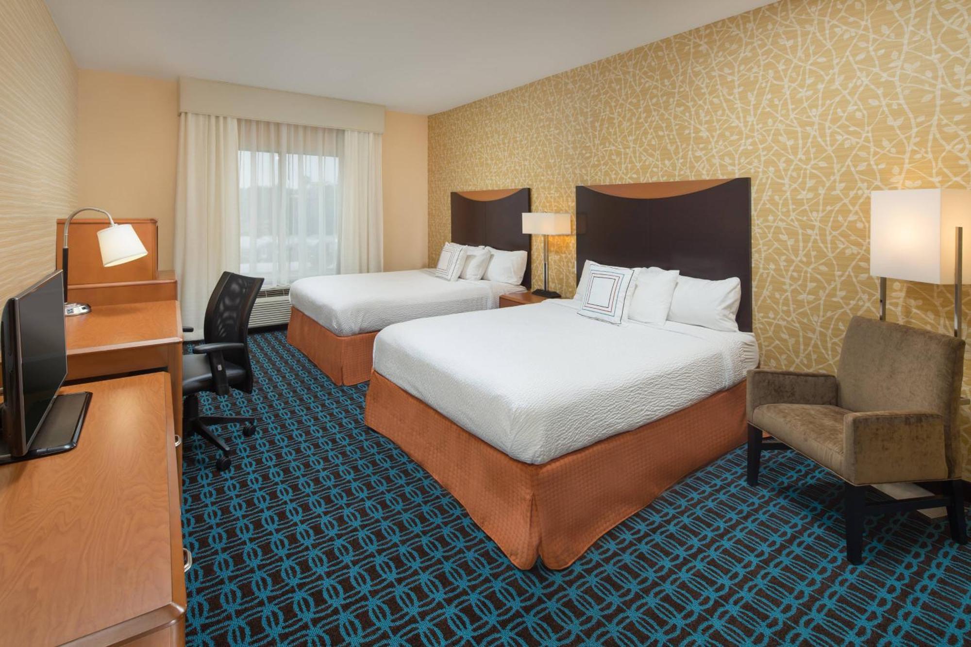 Fairfield And Hotel 3*