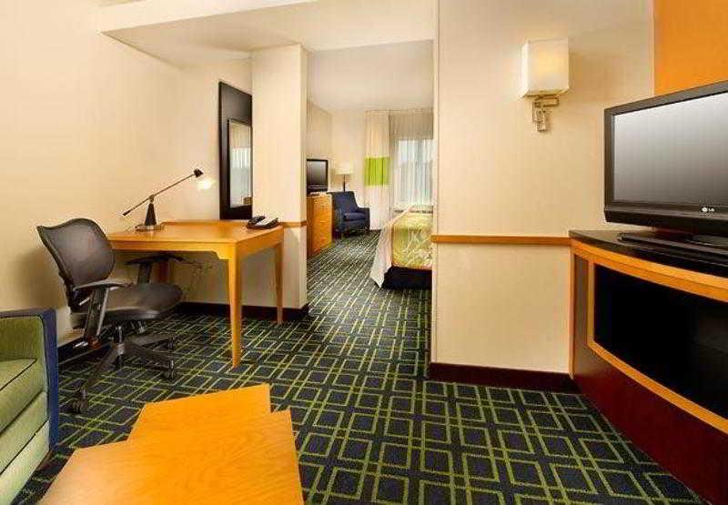 Hotel Fairfield And 3*